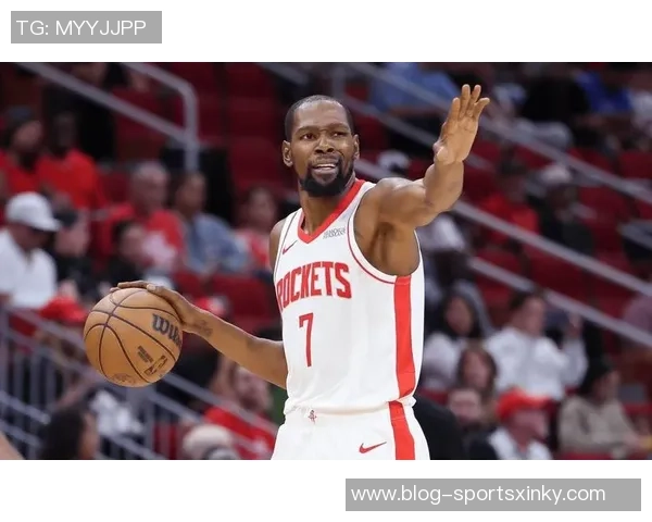 火箭半场苦战落后活塞7分杜兰特表现抢眼申京状态低迷奥萨尔阿门合力贡献16分 火箭半场苦战落后活塞7分杜兰特表现抢眼申京状态低迷奥萨尔阿门合力贡献16分